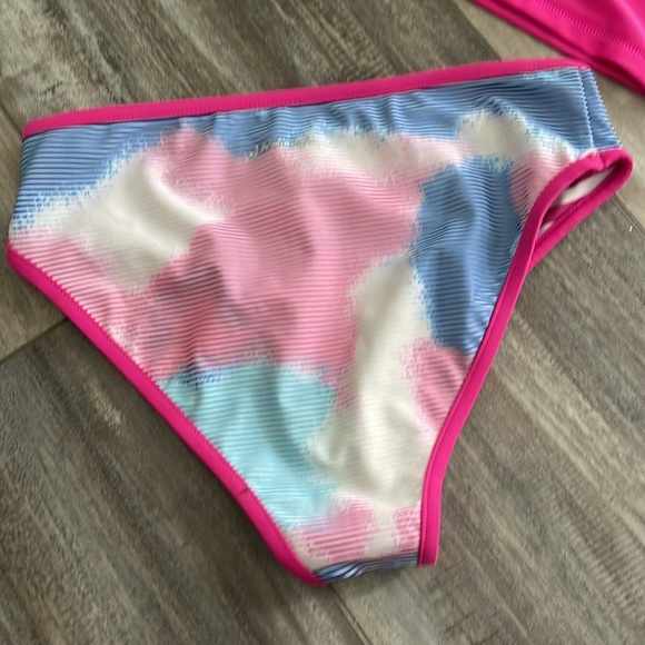 GIRL'S Eddie Bauer Youth Reversible 4 Piece Swim Set Size 10/12 - Picture 10 of 11